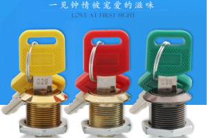 如何正确维护转舌锁？