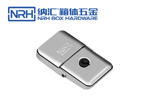 工具箱厢扣的厚度是多少？